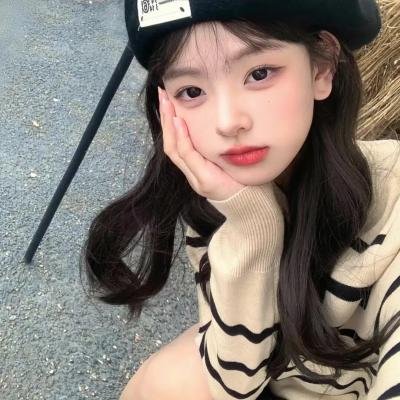 一舞爆红清冷美人苏炸娱乐圈